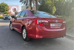 تۆیۆتا کامری